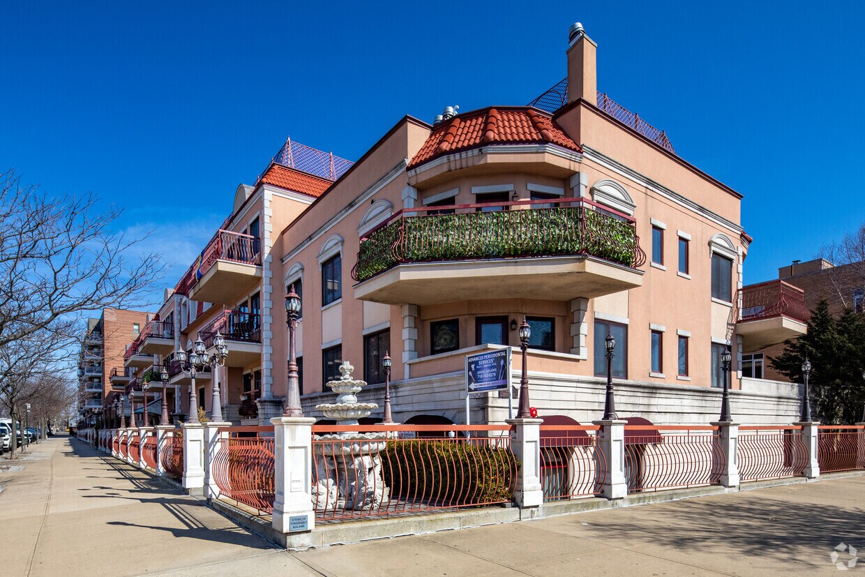 3165 Emmons Ave Apartments in Brooklyn, NY