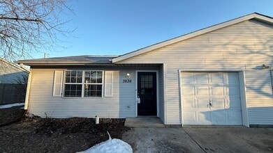 Building Photo - 3836 Sherman Towne Dr