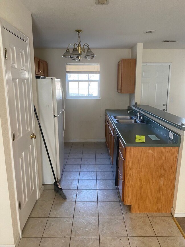 Foto del edificio - 4901 Kirk Hill Rd