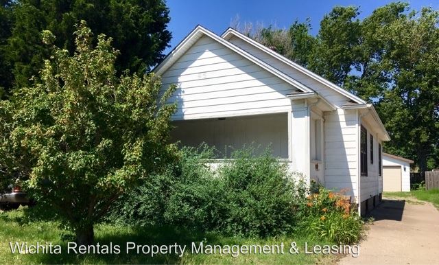 Primary Photo - 611 S Grove Dr