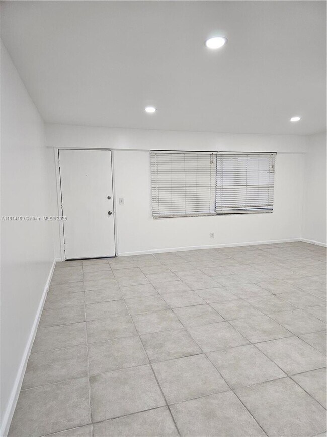Foto del edificio - 251 SW 132nd Way