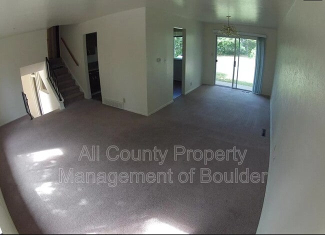 Building Photo - 1030 Miami Way