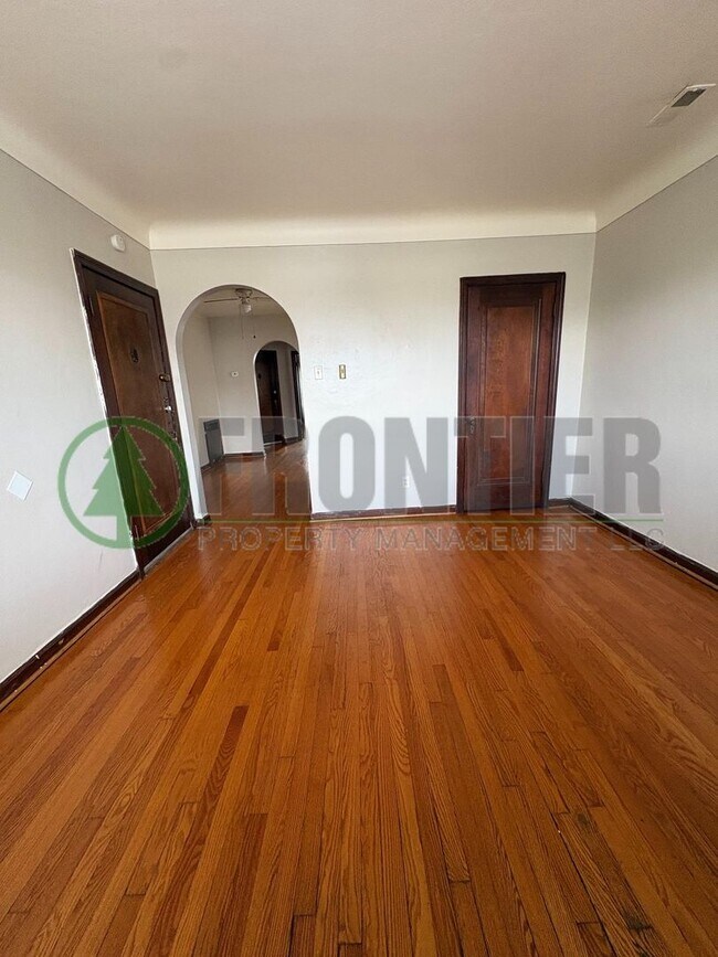 Foto del edificio - 3914 Chippewa St