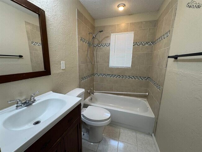 Foto del edificio - 4105 Aspen St