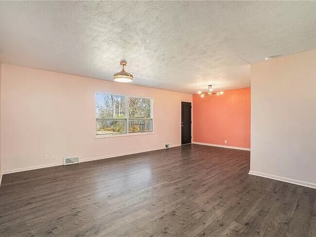 Living Room - 1716 Kent Ter
