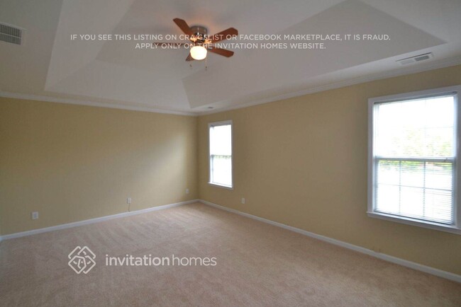 Building Photo - 11415 Laurel View Dr
