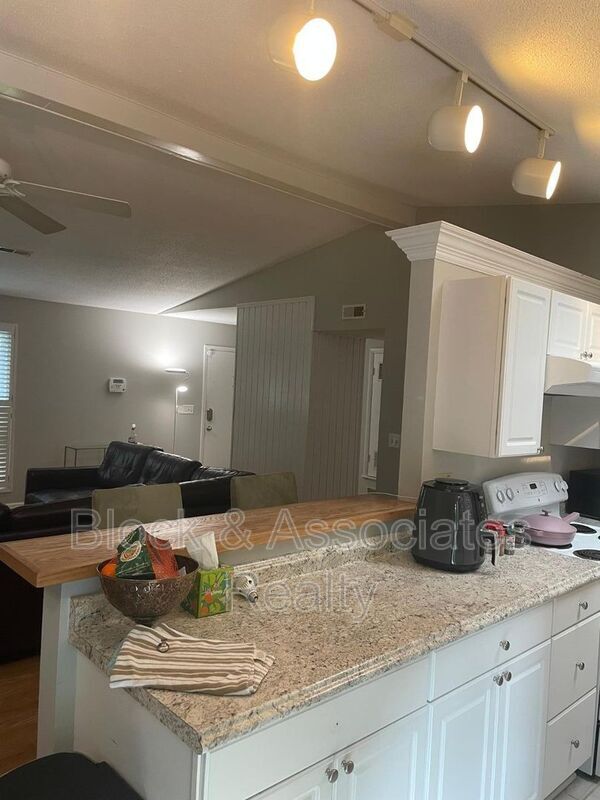 Building Photo - 3109 Chancery Pl