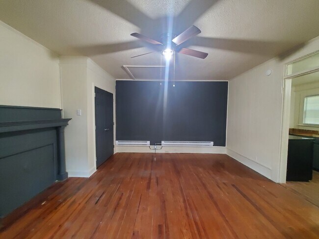 Foto del edificio - 508 S Magnolia Ave