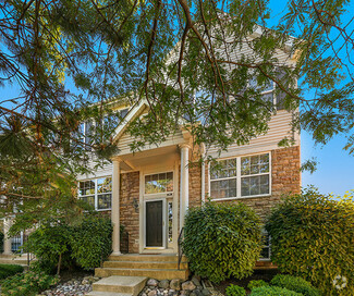 Building Photo - 860 S Insignia Ct