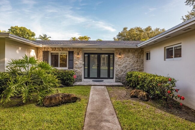 Building Photo - 8445 SW 147th St