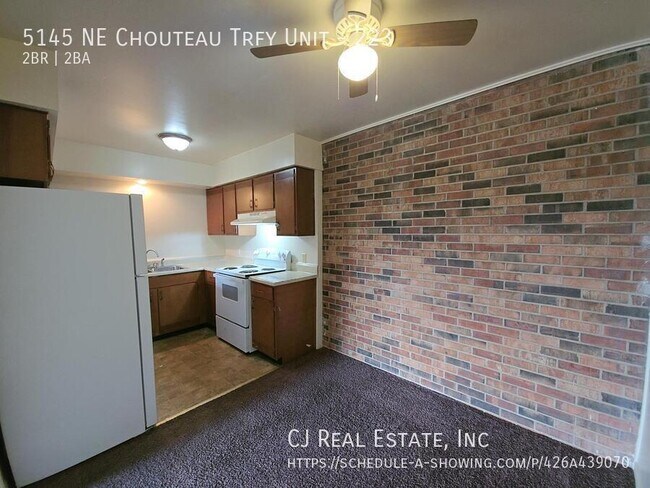 Building Photo - 5145 NE Chouteau Trafficway