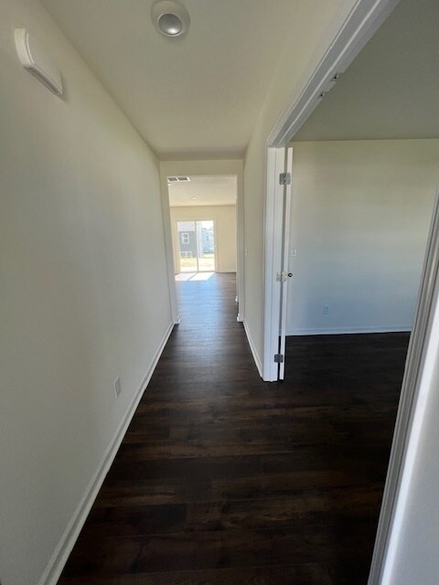 Foto del edificio - 183 Claire Pl