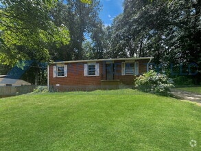 Building Photo - 1017 Rebel Forest Dr SE