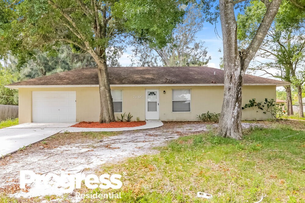 Foto principal - 7805 Holopaw Ave