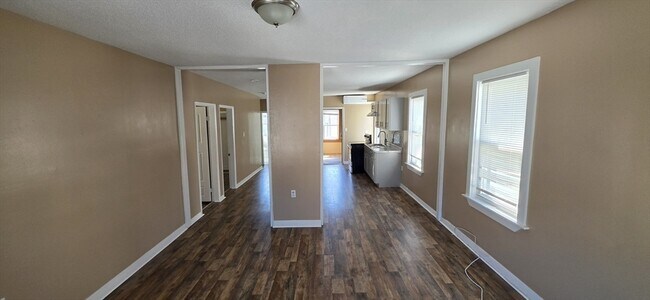 Foto del edificio - 18 Bullard St