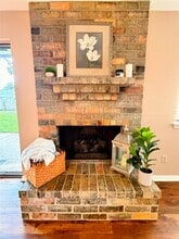 Building Photo - 15310 Beechnut St