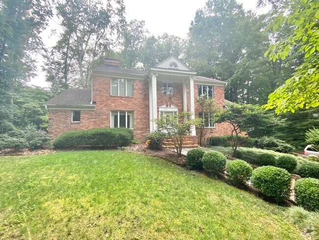Building Photo - 307 Nottingham Rd