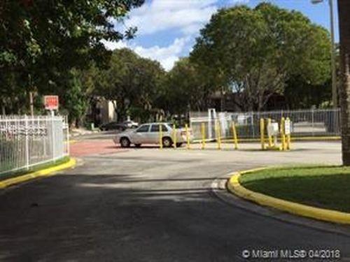 Foto del edificio - 3611 SW 117th Ave