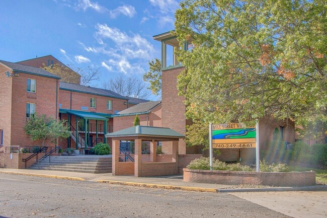 Building Photo - Mill Street Village