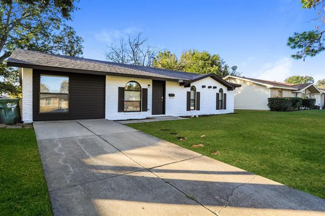 Building Photo - 1026 Springwood Dr