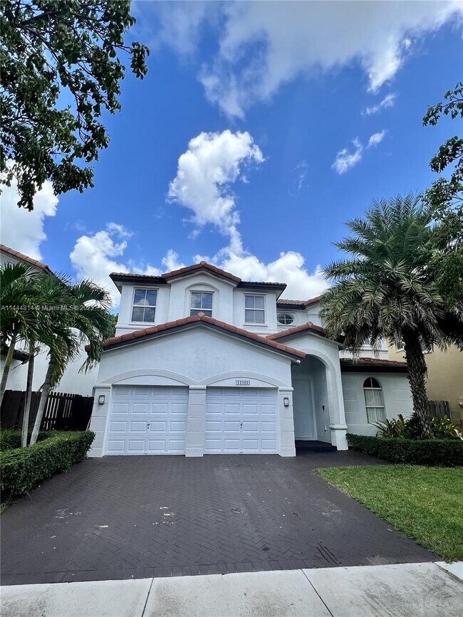 Foto del edificio - 11161 NW 77th Terrace