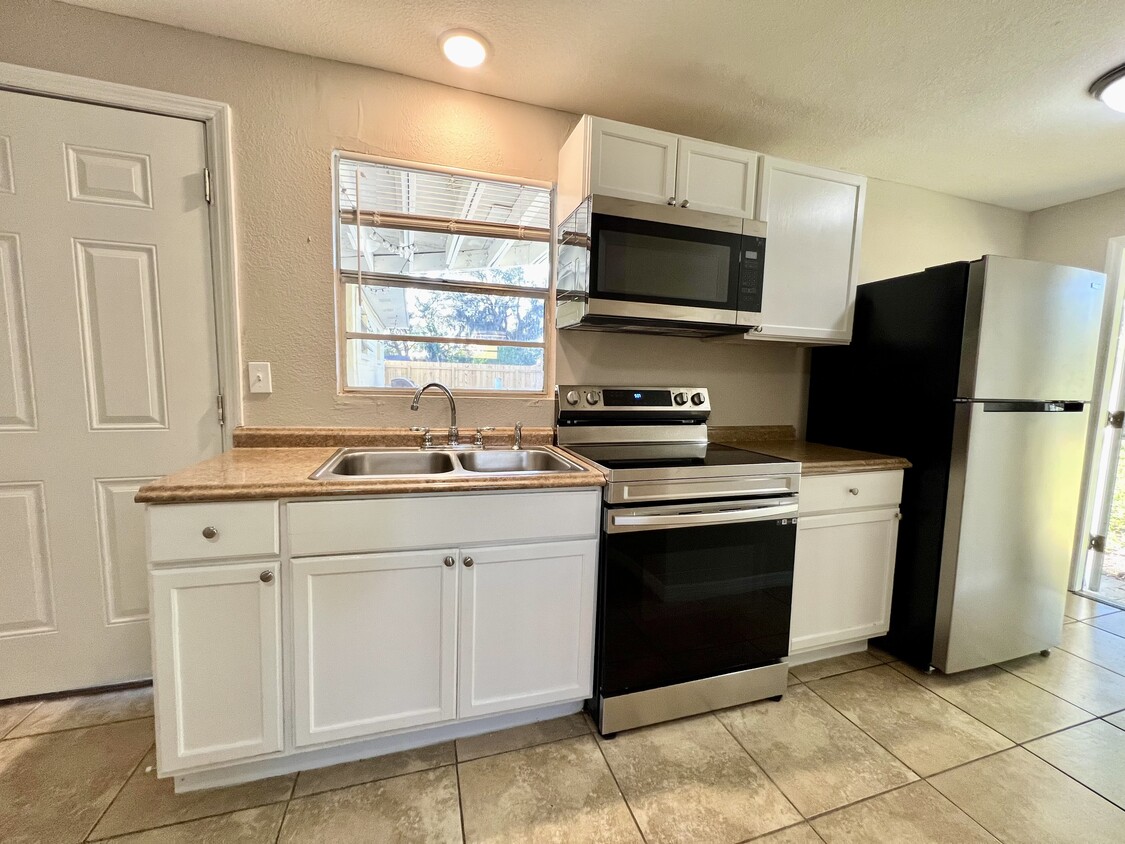 Foto principal - 2602 E Yukon St