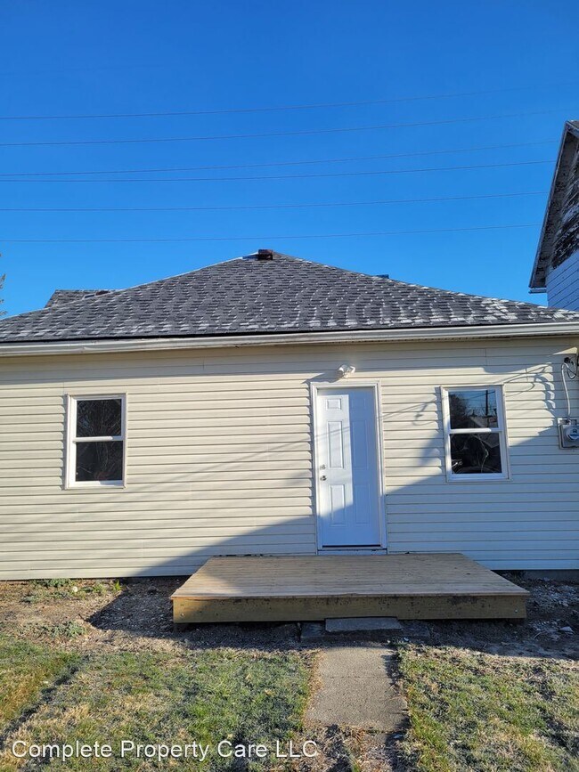 Building Photo - 3 br, 1 bath House - 1709 W 9th Street