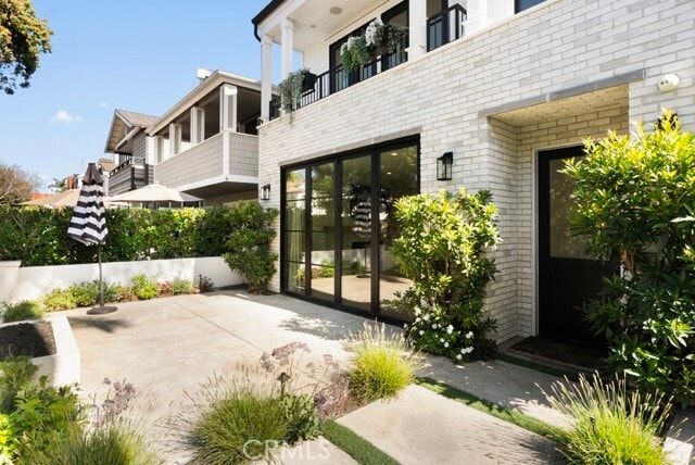 Foto del edificio - 616 Acacia Ave