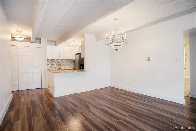 Building Photo - 1365 Columbine St