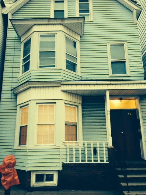 Building Photo - 16 Kearny Ave