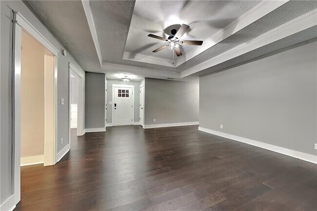 Foto del edificio - 3355 Hudson Ln