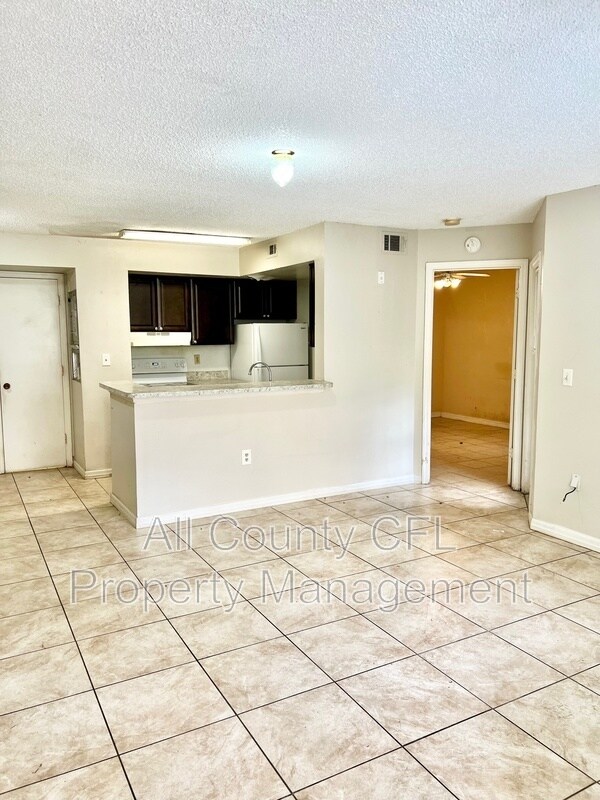 Foto del edificio - 401 Fountainhead Cir