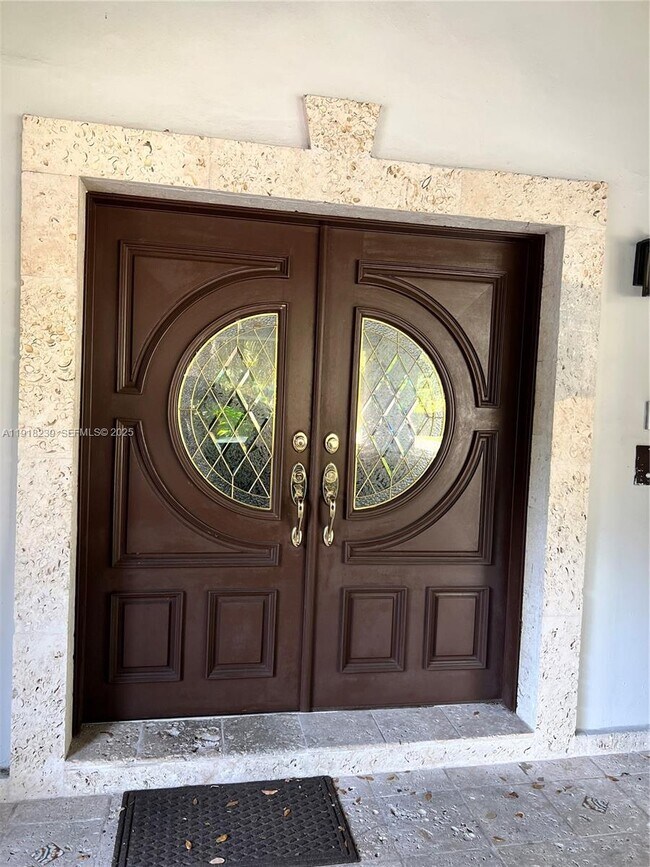 Foto del edificio - 6284 SW 26th St