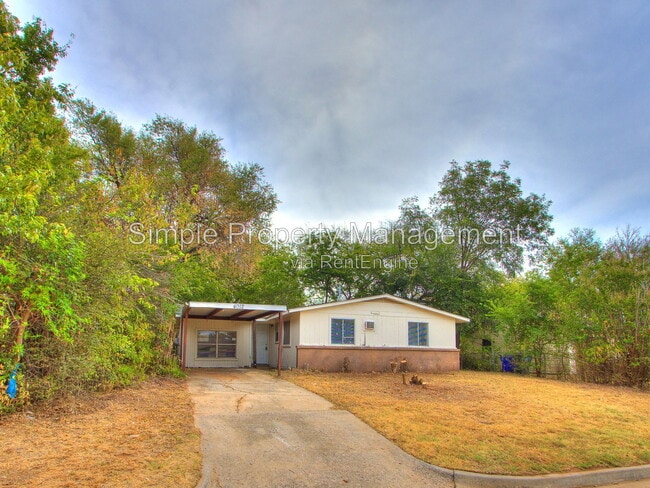 Photo - 4012 Parkwoods Lane House