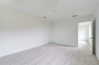 Building Photo - 26811 Prairie Smoke Ln