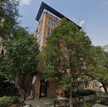 Building Photo - 1228 W Monroe St