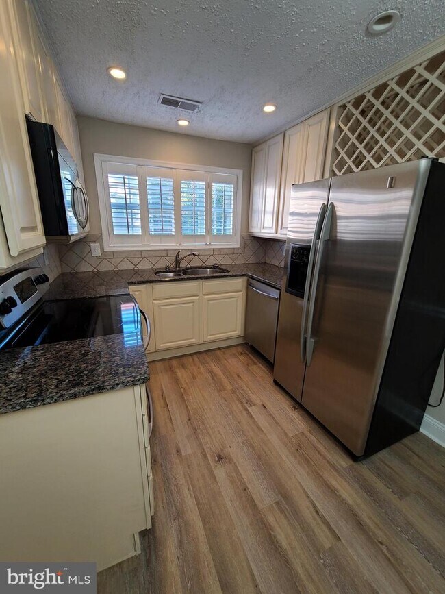 Foto del edificio - 1101 Huntmaster Terrace NE