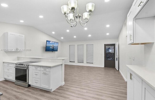 Foto del edificio - 981 SW Bay State Rd