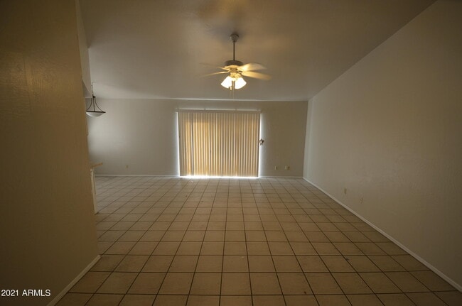 Building Photo - 2107 W El Alba Way