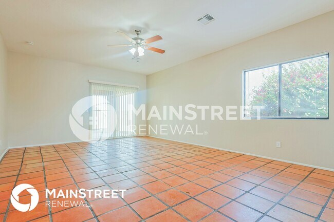 Foto del edificio - 6606 S 10th Dr