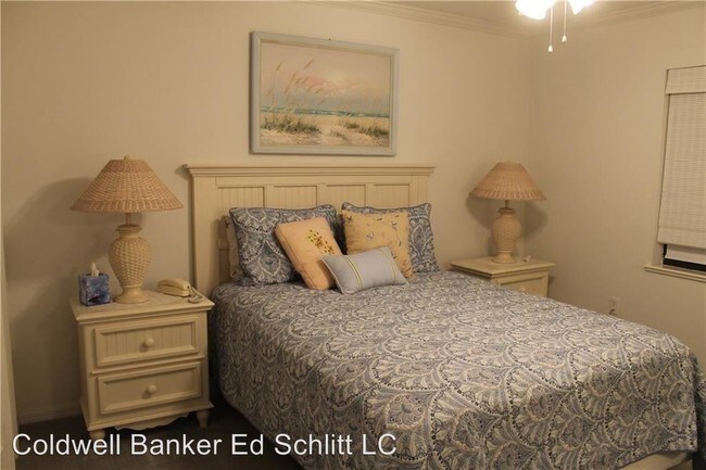 Building Photo - 2 br, 2 bath House - 4139 Silver Palm Dr  #6