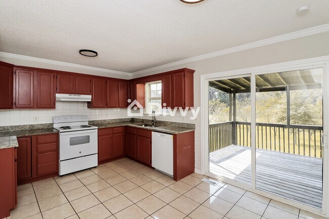 Foto del edificio - 156 Cook Rd NW, Calhoun, GA 30701, USA