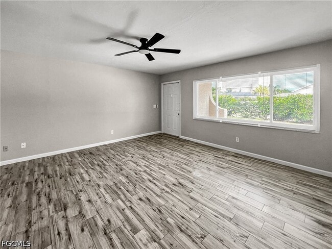 Foto del edificio - 18660 Miami Blvd