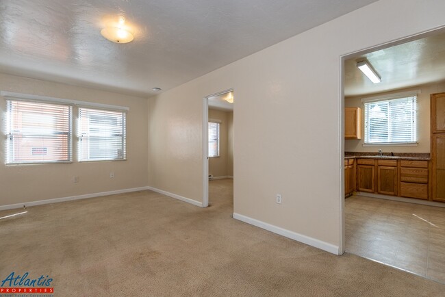 Building Photo - 211 Capitola Ave