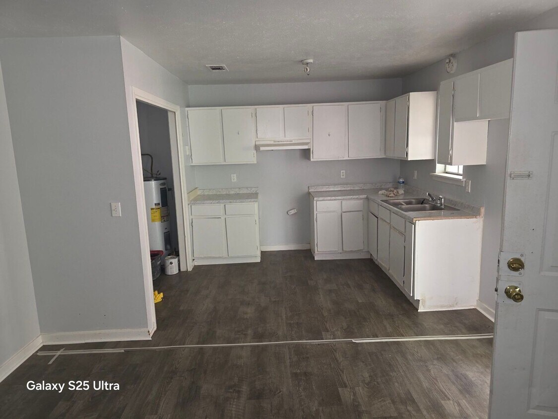 Foto principal - 1238 Kennington Ave