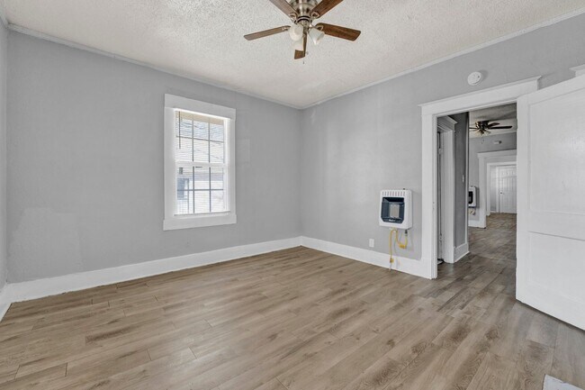 Building Photo - 964 Joseph Pl