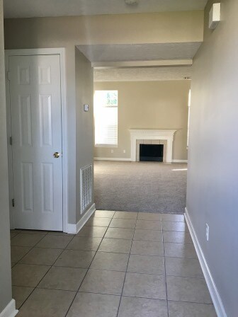 Building Photo - 273 Indian Park Dr
