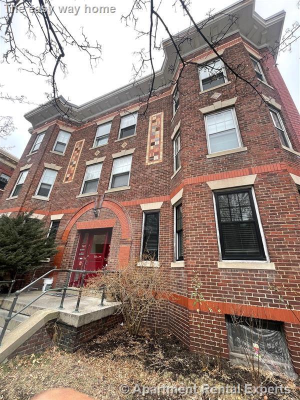 Photo - 25 Fairfield St