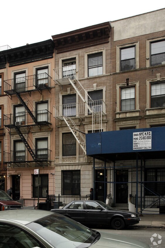 Building Photo - 503 W 150th St