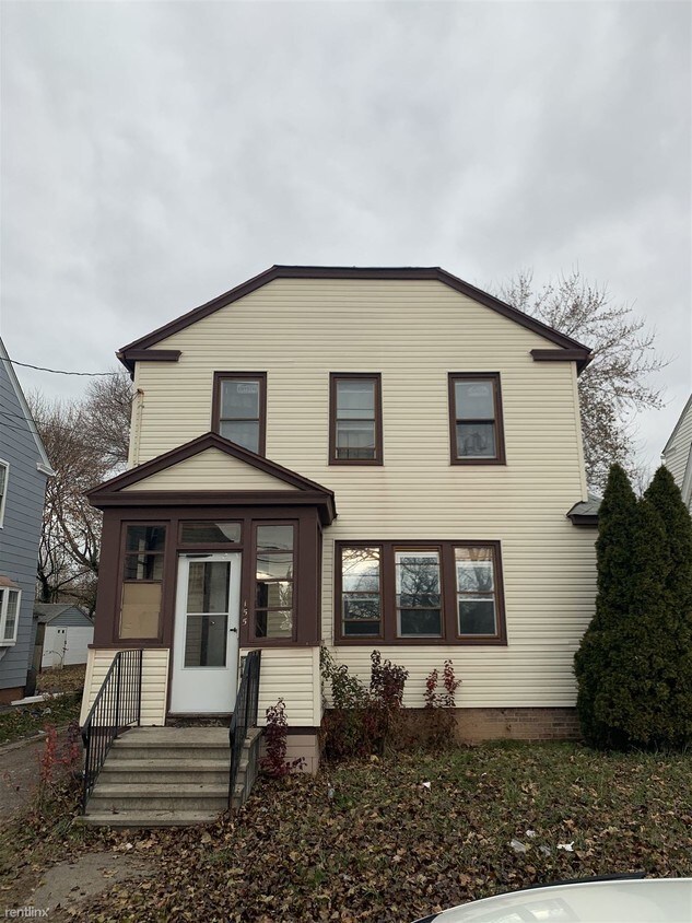 4 br, 2 bath House 155 Woodin St House Rental in Hamden, CT
